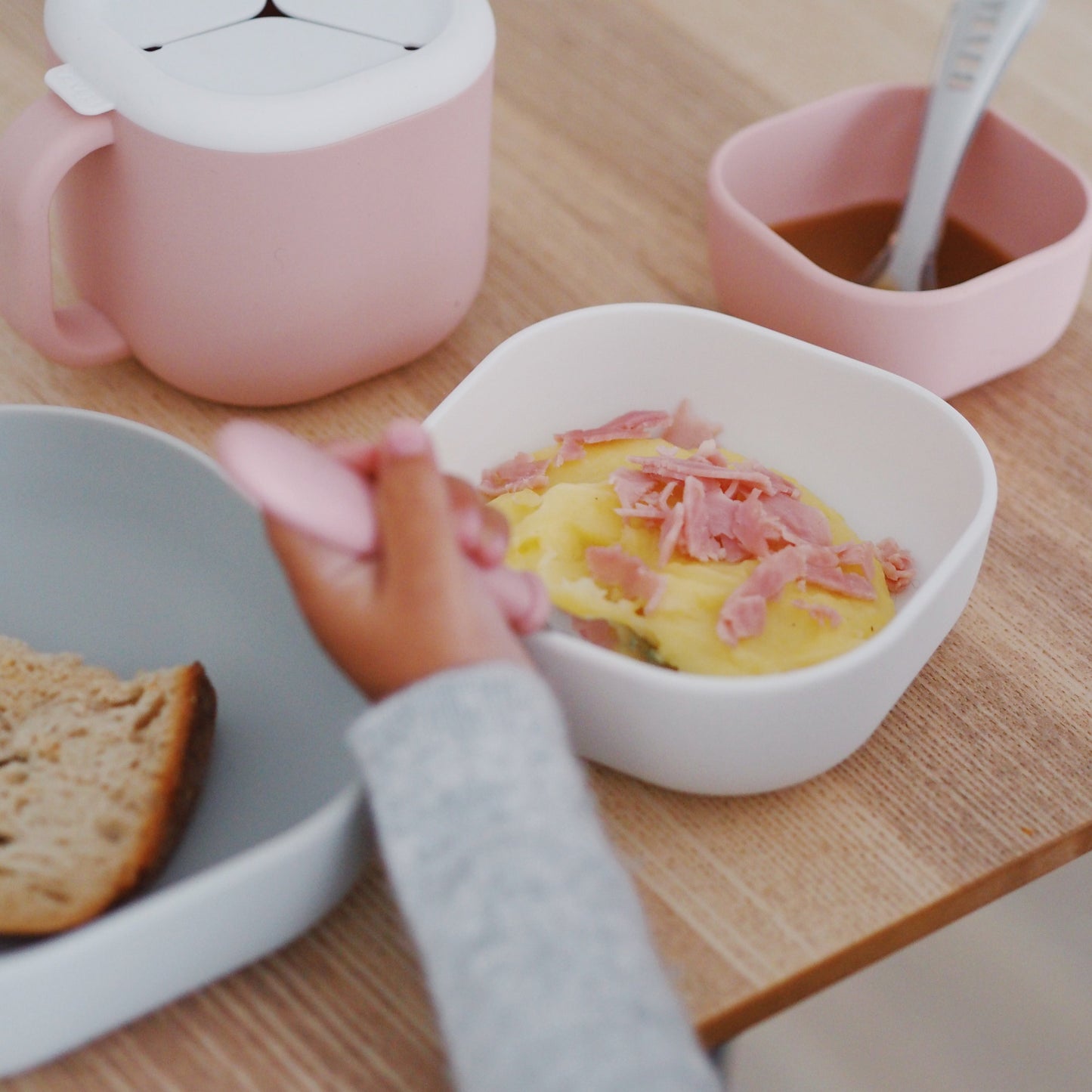 Set of 3 Silicone Nesting Bowls
