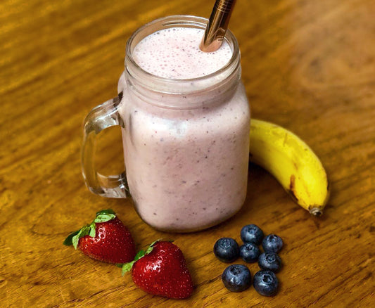 Bambi's Berry Banana Smoothie