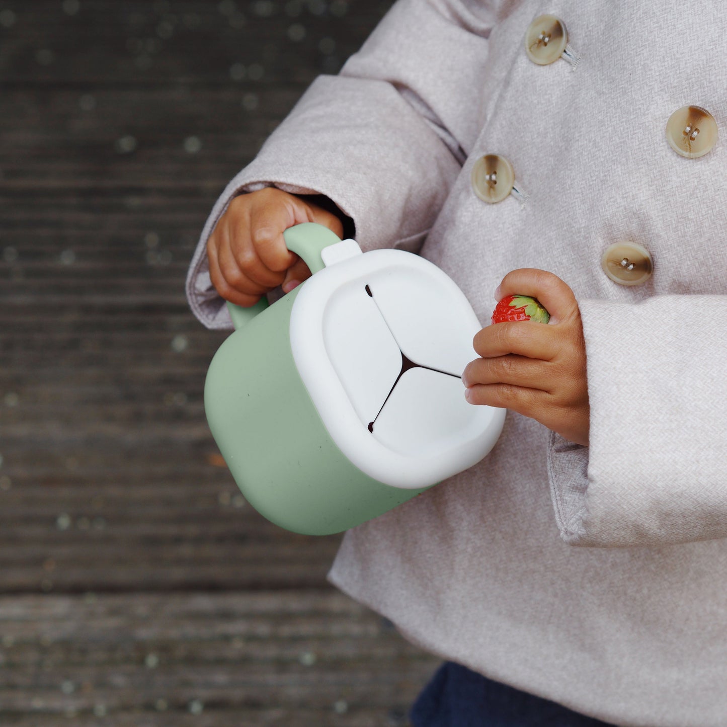 Pick and Snack Silicone Snack Cup
