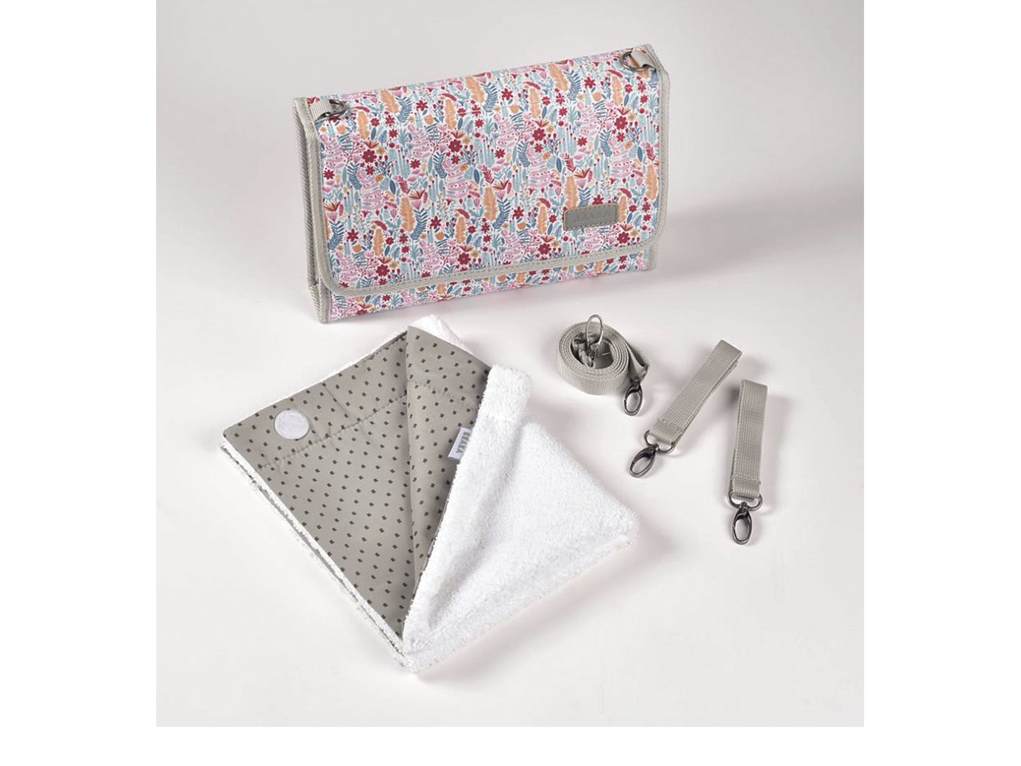 On-The-Go Changing Pouch